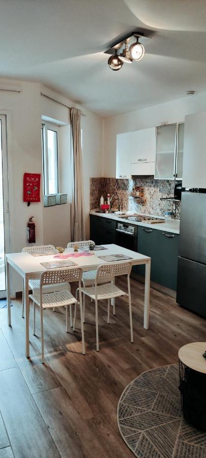 Getaway Suites Apartment Xlendi Ngoại thất bức ảnh