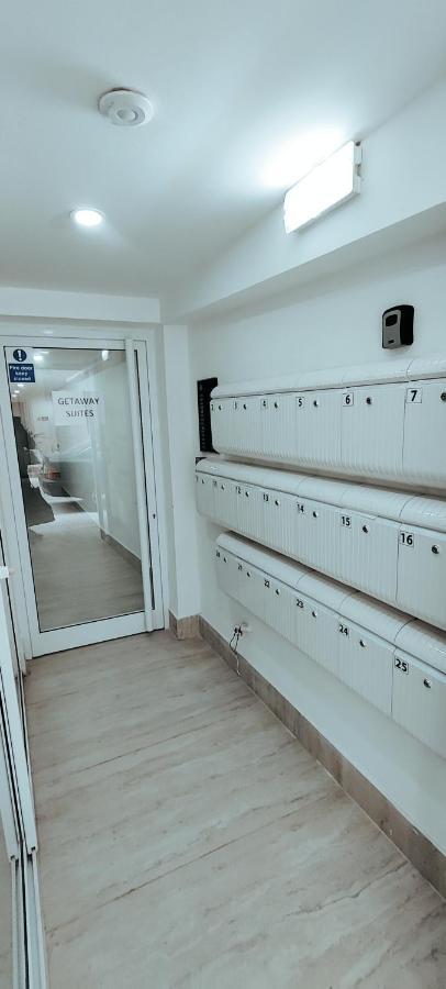 Getaway Suites Apartment Xlendi Ngoại thất bức ảnh